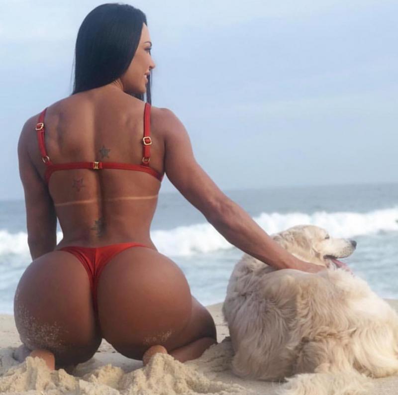 Порно лесбиянки жас ақымақтар Сіз пәтеріңізді жалаңаш тазалаған кезде