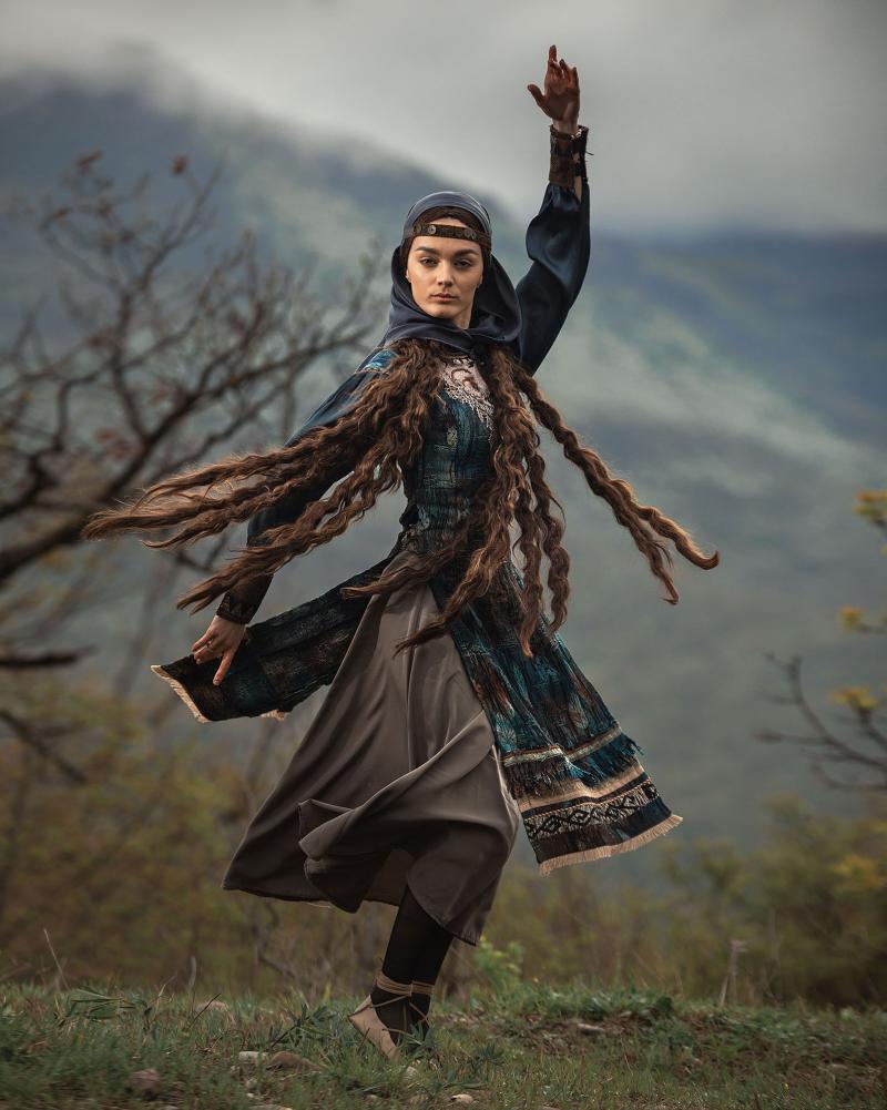 Әйел мен оның иесінен әдемі минет Ең әдемі аға мен әпкенің порносын көріңіз