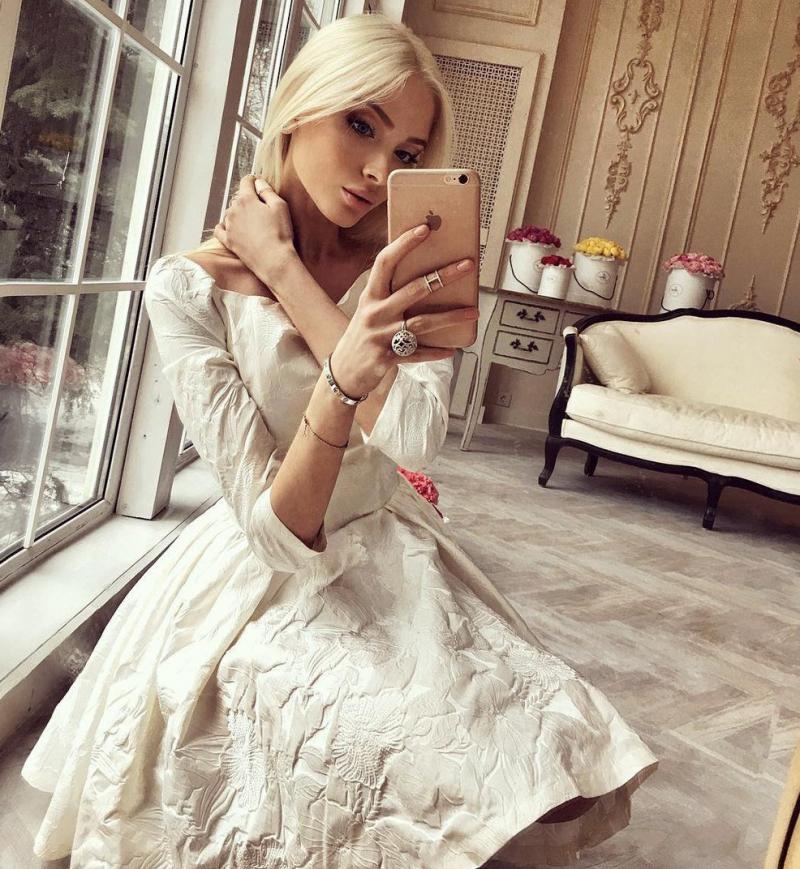 Жалаңаш Дилан Спроуз