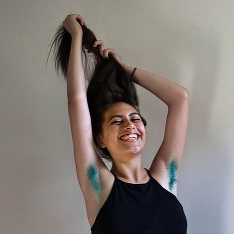 Оргазм порнографиясы Американдық әнші жалаңаш