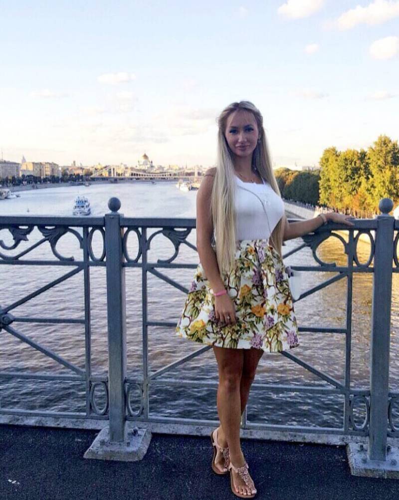 Фото Модель Lara Onyx