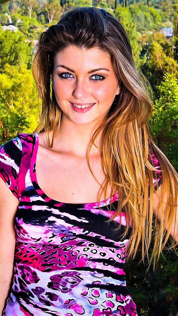 Фото - Модель: Staci Silverstone