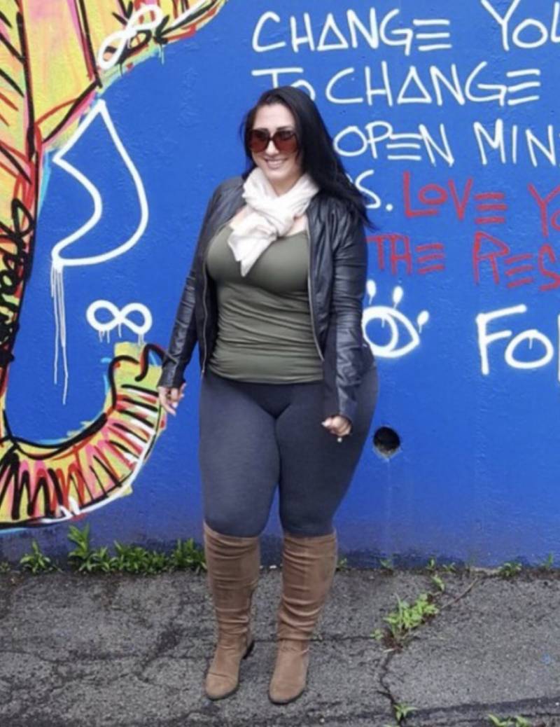 Фото - Модель: Vanessa Blake